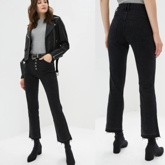 Free People Denim - Free People Dylan High Rise Raw Hem Black Crop Jeans Size 28